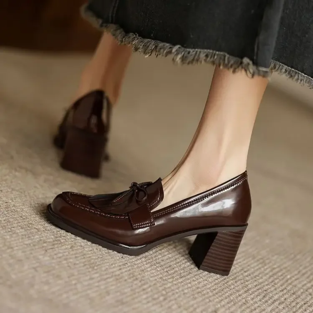 Elegant Patent Leather Tassel Loafer for Women with Block Heel Bow Fringe Detail Classic Style