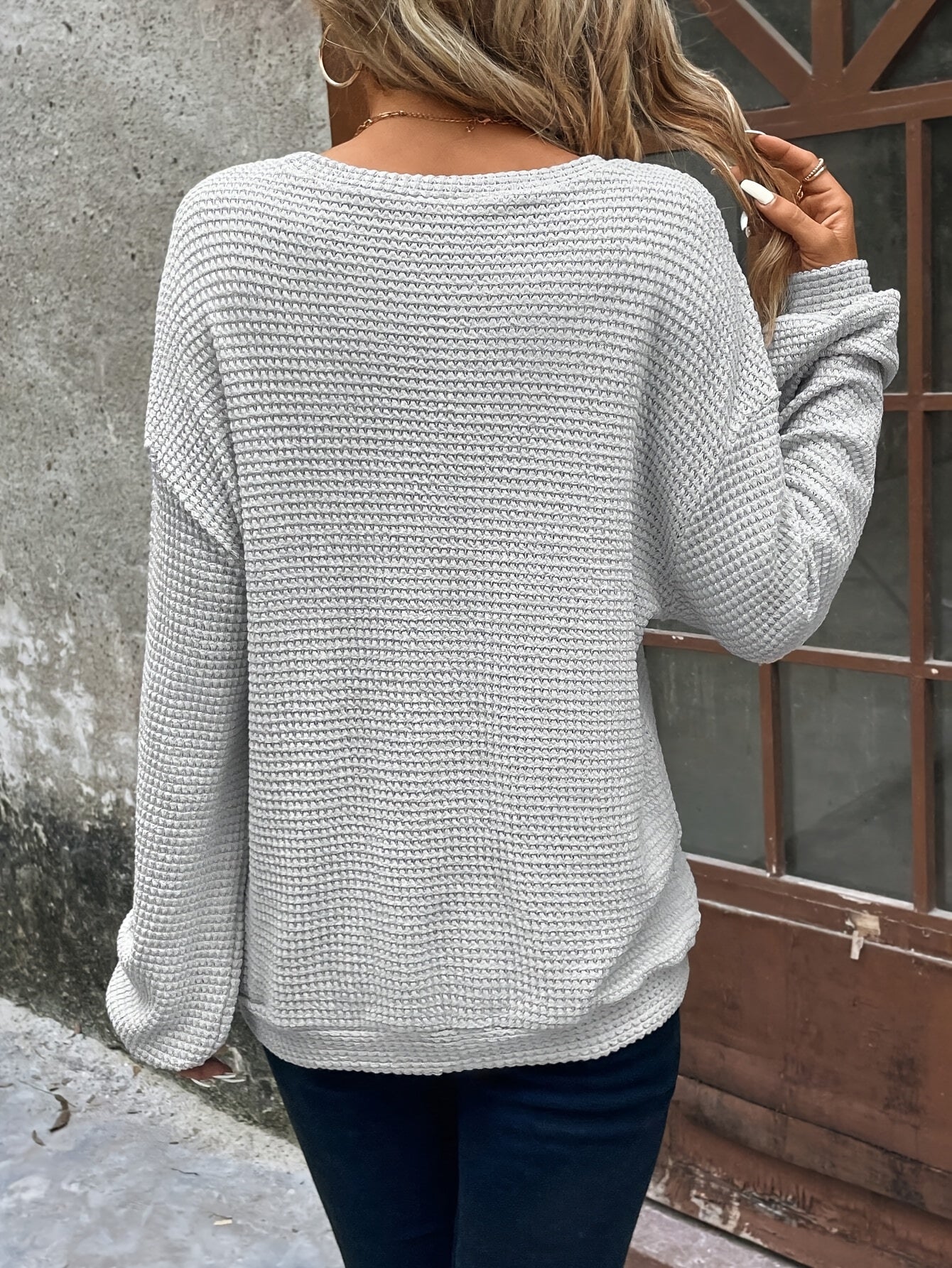 Women's Casual Solid Color Drop Shoulder Waffle Long Sleeve Sweatshirt - Relaxed Fit, Medium Stretch, Machine Washable, All-Season Comfort, Everyday Apparel, Round Neckline Top, Ribbed Cuffs, Comfortable Clothing, Durable Construction, Versatile Blouse, M
