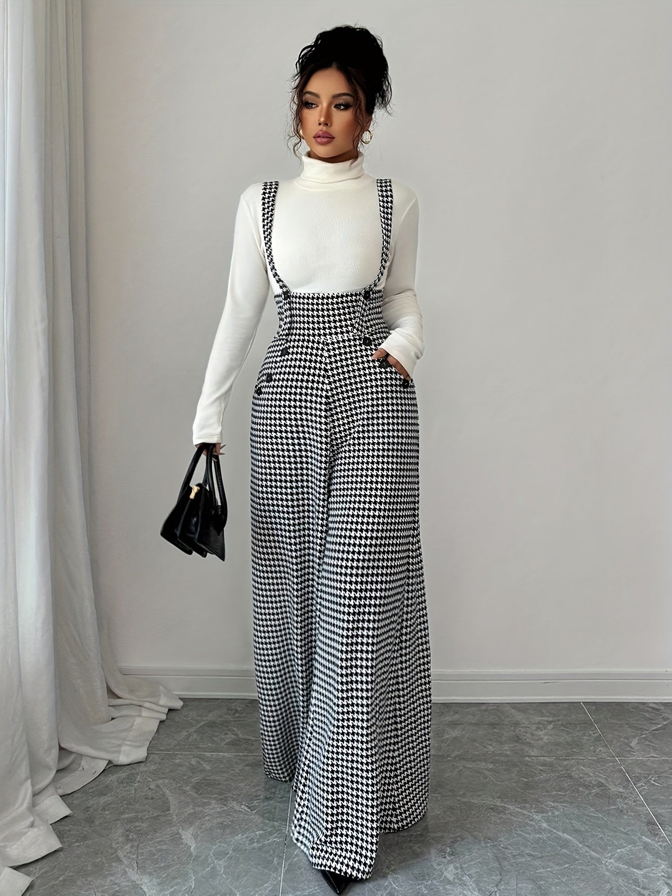 Women's Printed Strap Straight-Leg Jumpsuit