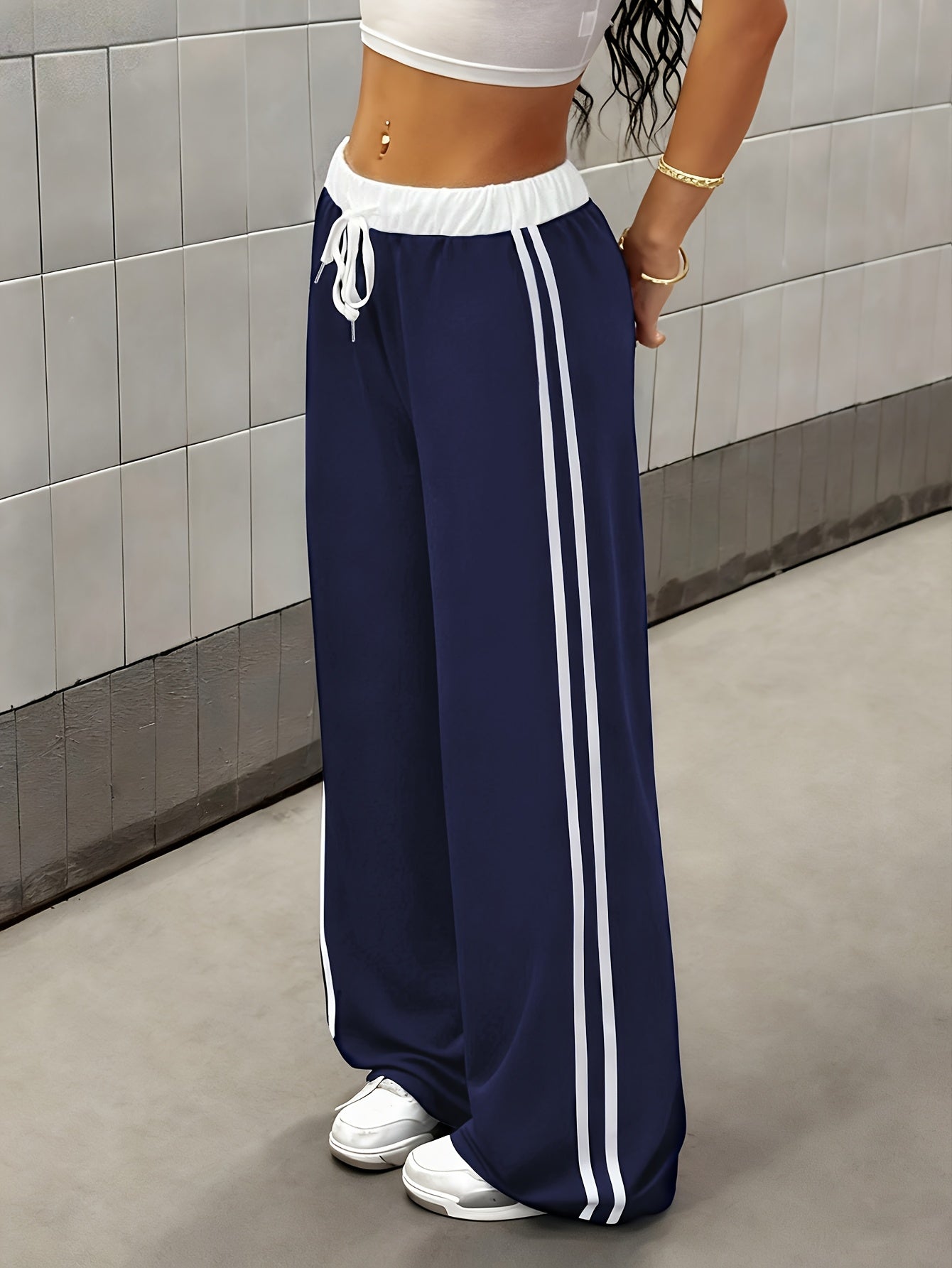 Effortless Wide Leg Track Pants for Women with Drawstring Waist Side Stripe Relaxed Sporty Style
