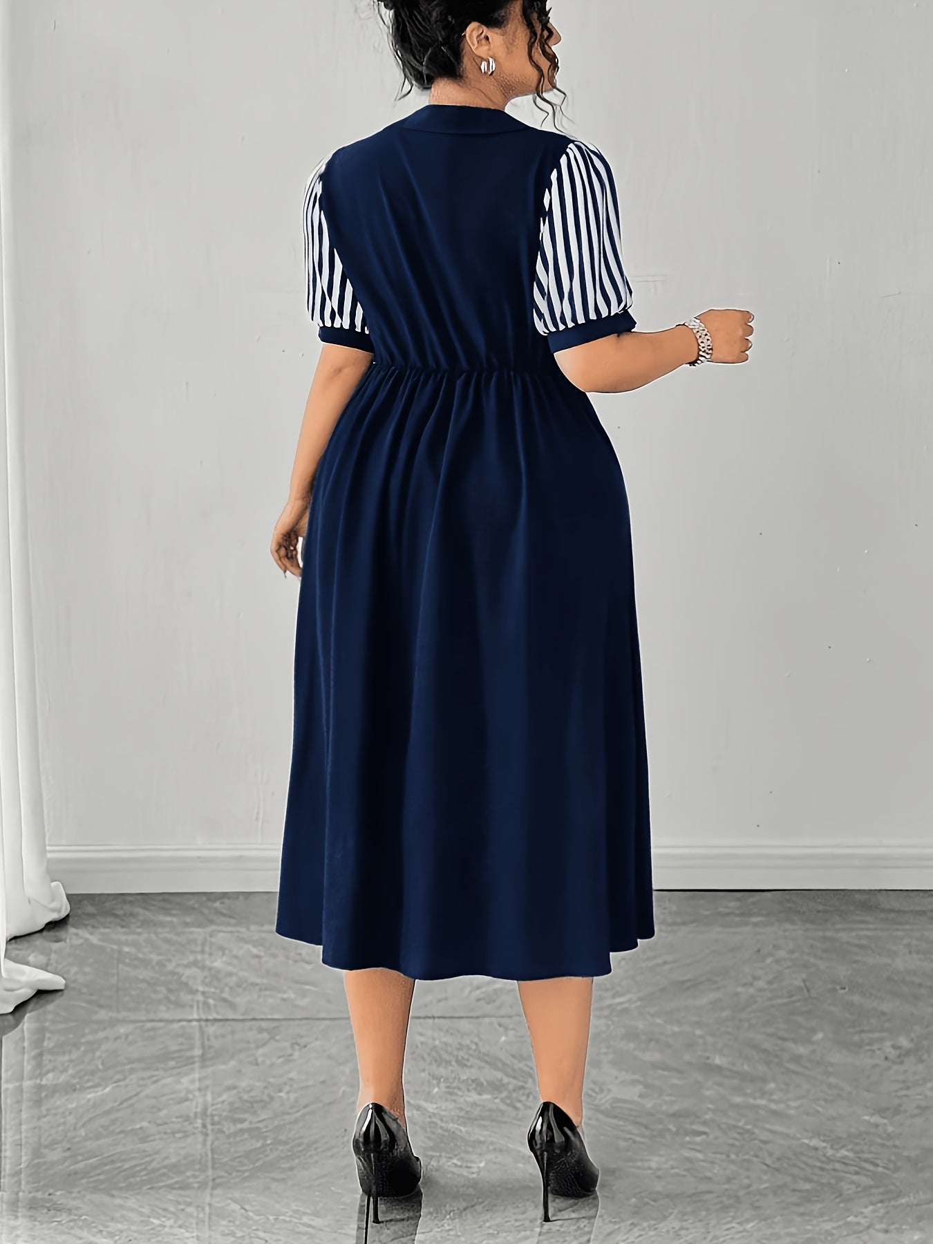 Plus Size Navy Striped Shirt Dress Retro Puff Sleeve V-Neck Midi Dress Women'S Elegant Commute A-Line Skirt