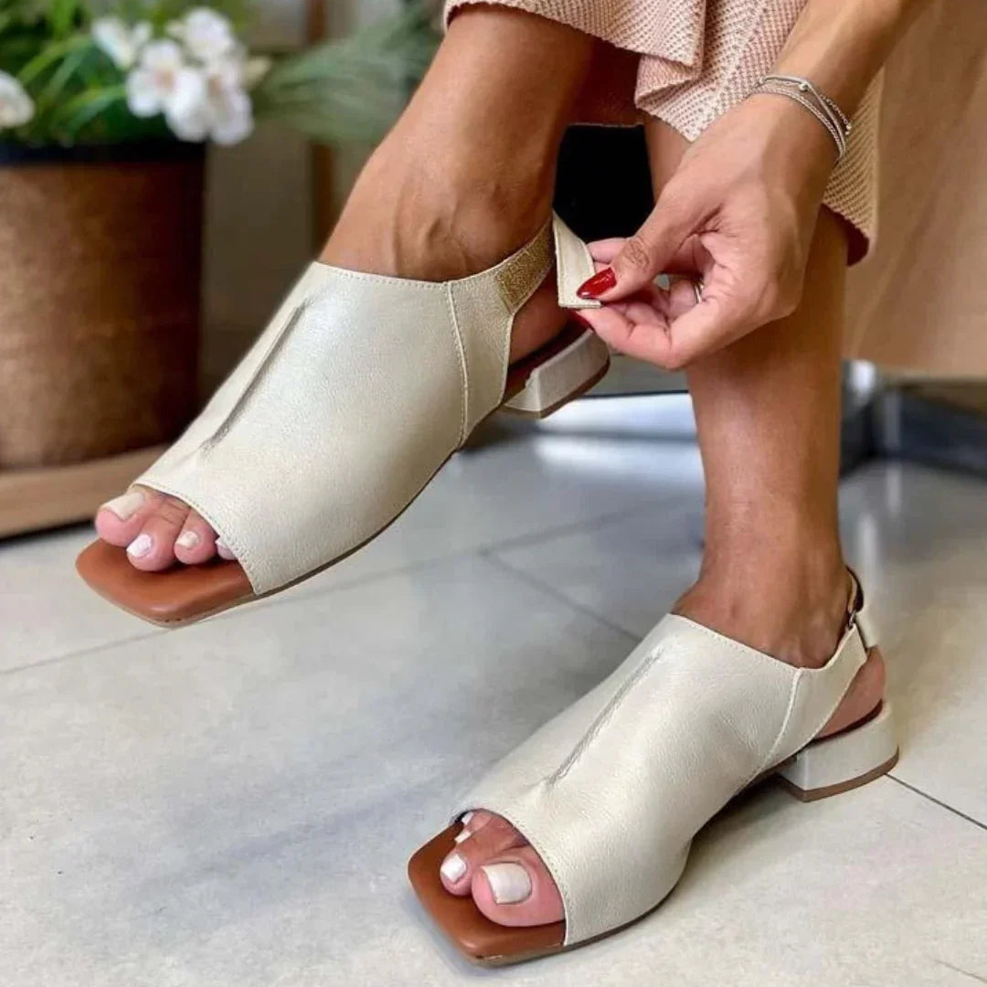 Comfortable Flat Sandals for Women with Peep Toe Slingback Strap Leather Look Minimalist Style