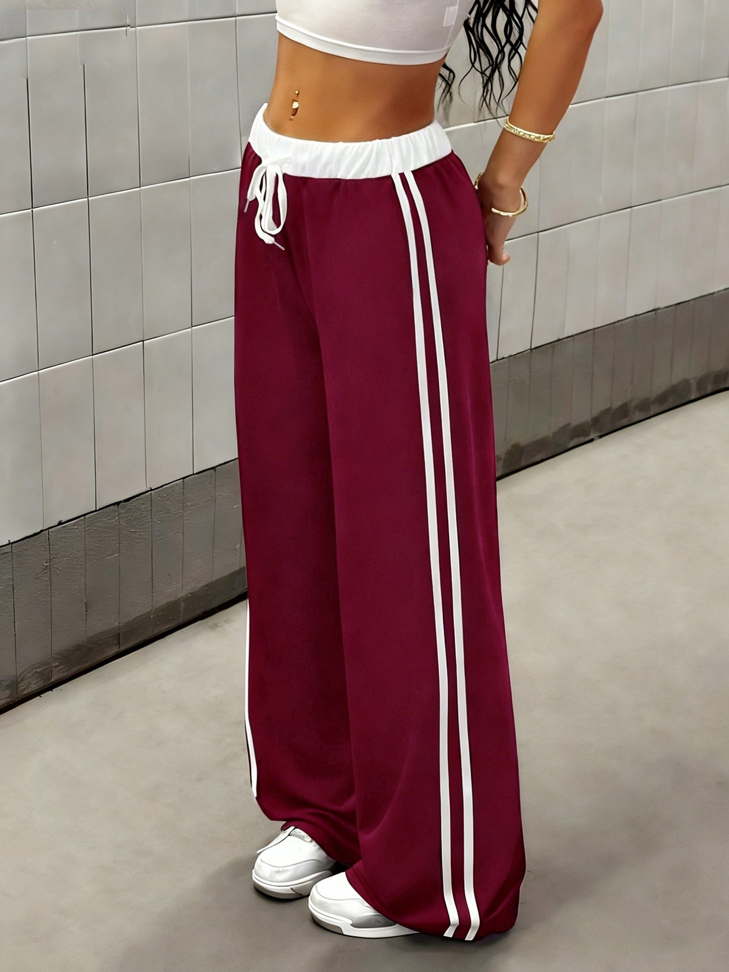 Effortless Wide Leg Track Pants for Women with Drawstring Waist Side Stripe Relaxed Sporty Style