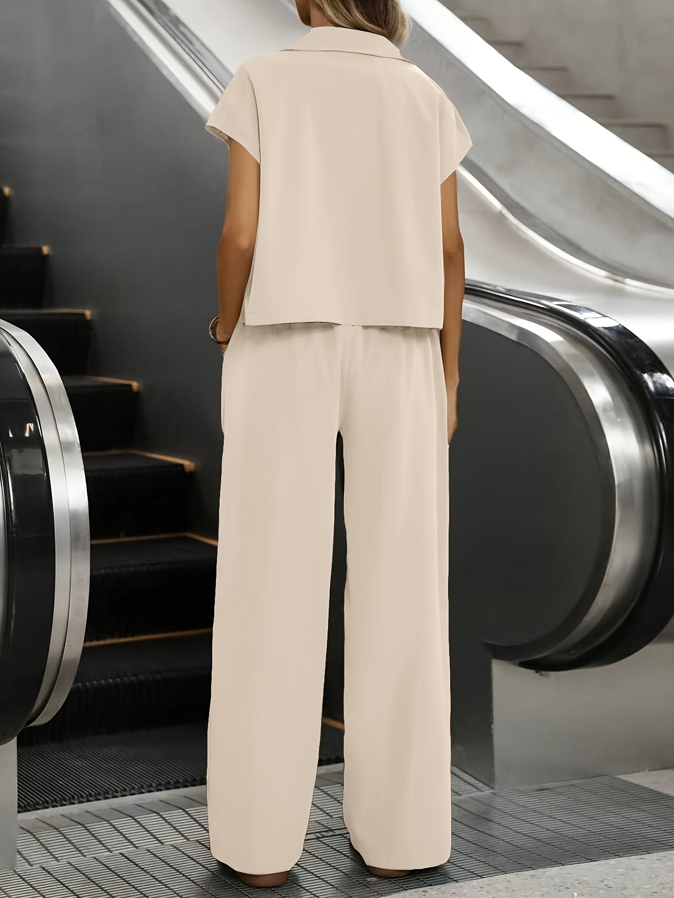 Effortless Utility Wide Leg Set for Women with Collar Cap Sleeve Cargo Pocket Two Piece Style