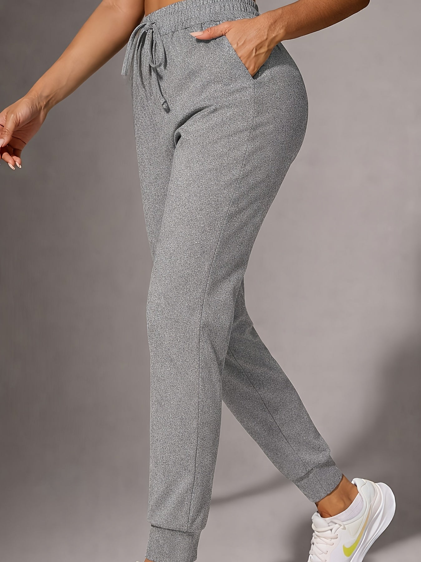 Comfortable Jogger Pants for Women with High Waist Drawstring Tapered Relaxed Pocket Casual Style