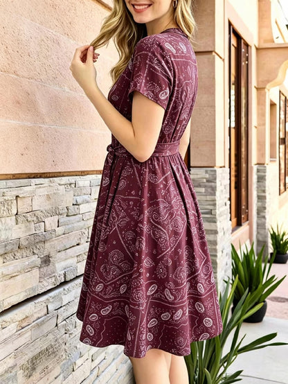 Women's Vintage Blue Print Midi Dress, V-Neck Button Shirt Dress with Pockets & Belt, Casual Commute Vacation Wear for Ladies