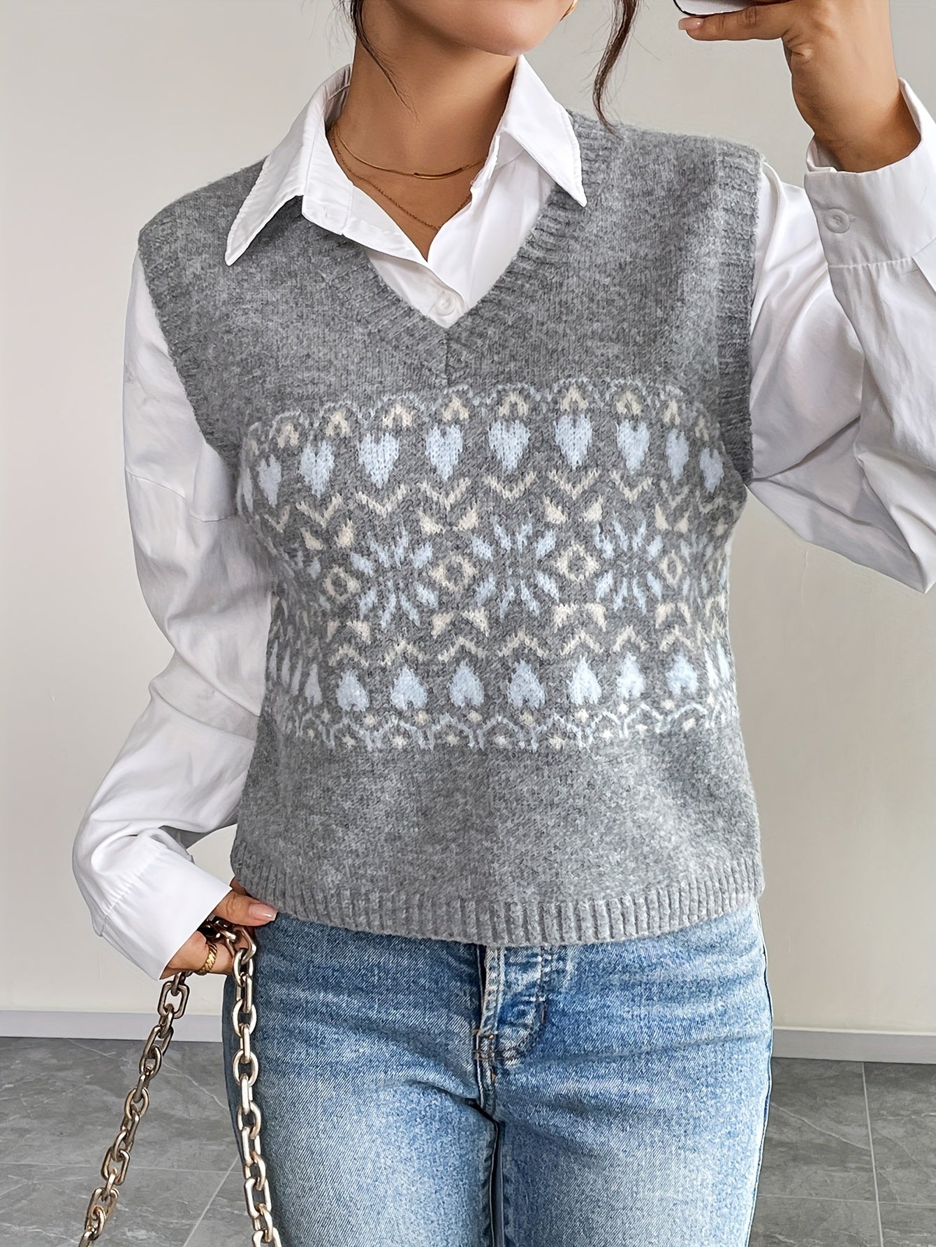Elegant Grey Fair Isle Sweater Vest for Women with V Neck Sleeveless Cropped Oversized Knit Style