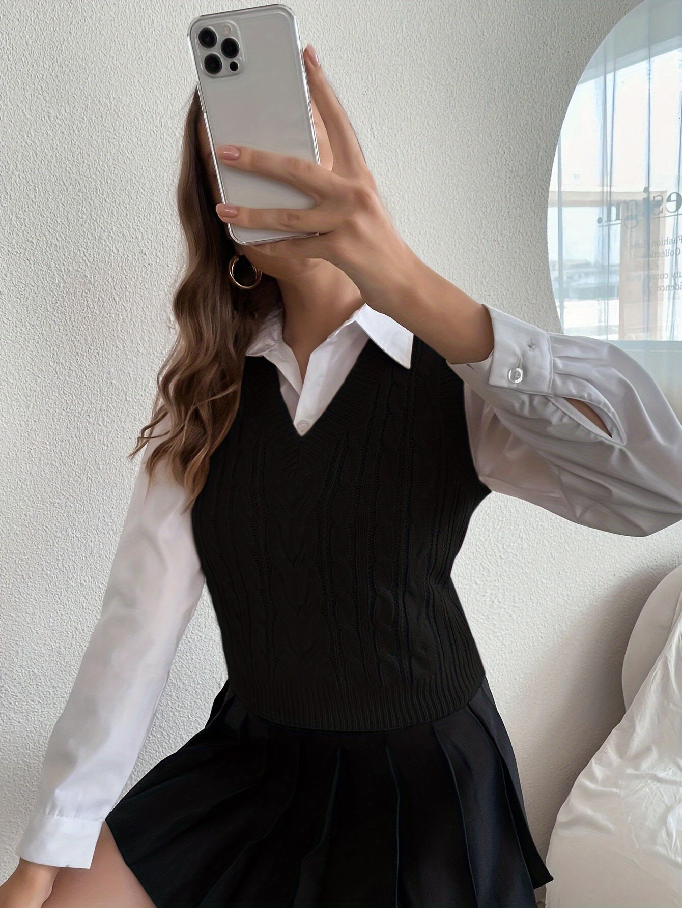 Comfortable Cable Knit Sweater Vest for Women with V Neck Sleeveless Ribbed Hem Preppy Style