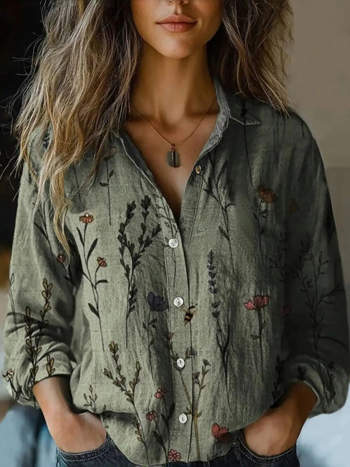 Effortless Floral Print Blouse for Women with Collar Long Sleeve Button Front Relaxed Bohemian Style