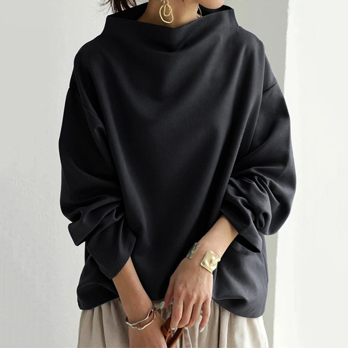 Comfortable Oversized Blouse for Women with High Neck Balloon Sleeve Relaxed Knit Style