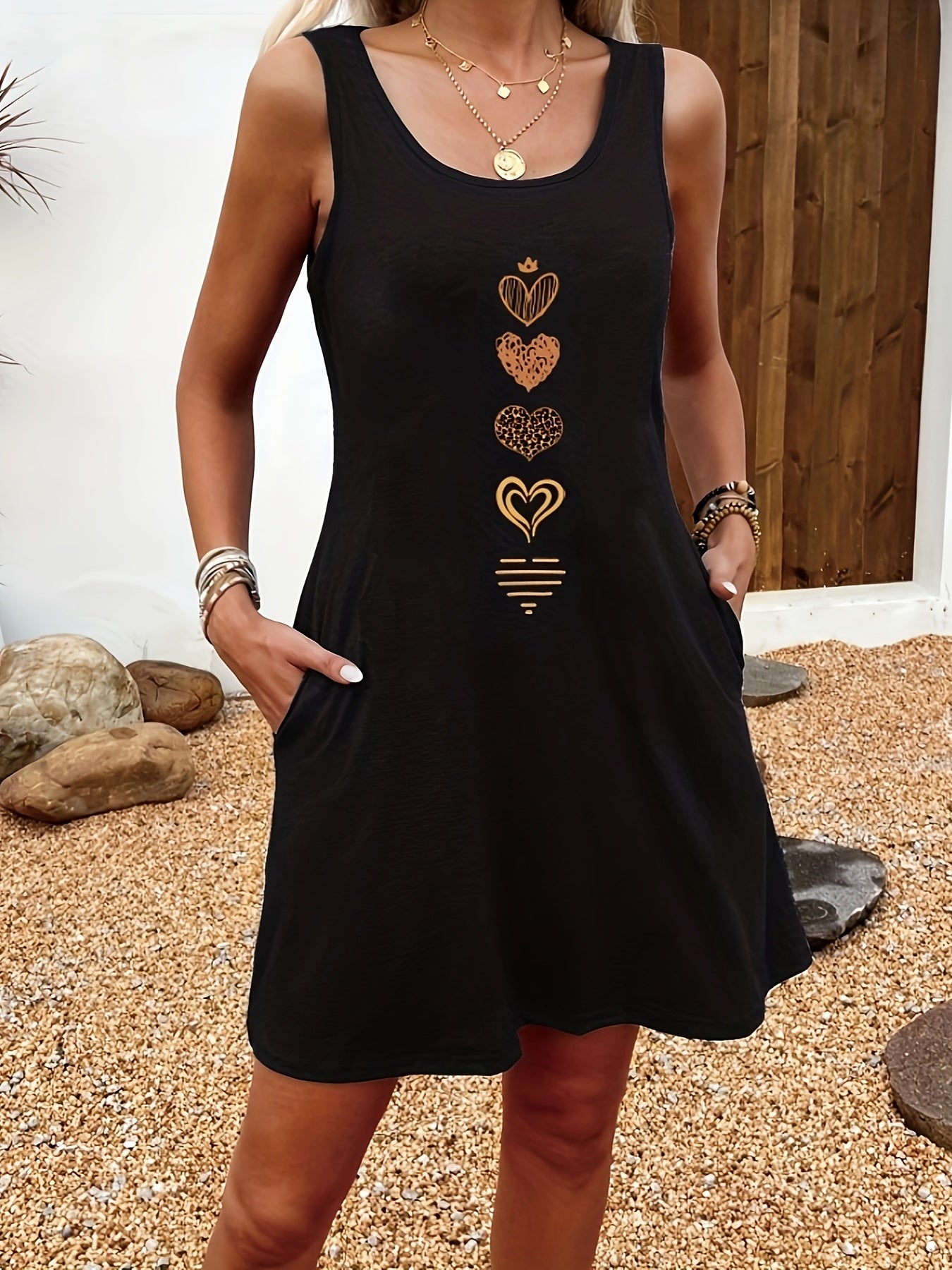 Effortless Mini Dress for Women with Scoop Neck Sleeveless Curved Hem Casual Beach Style