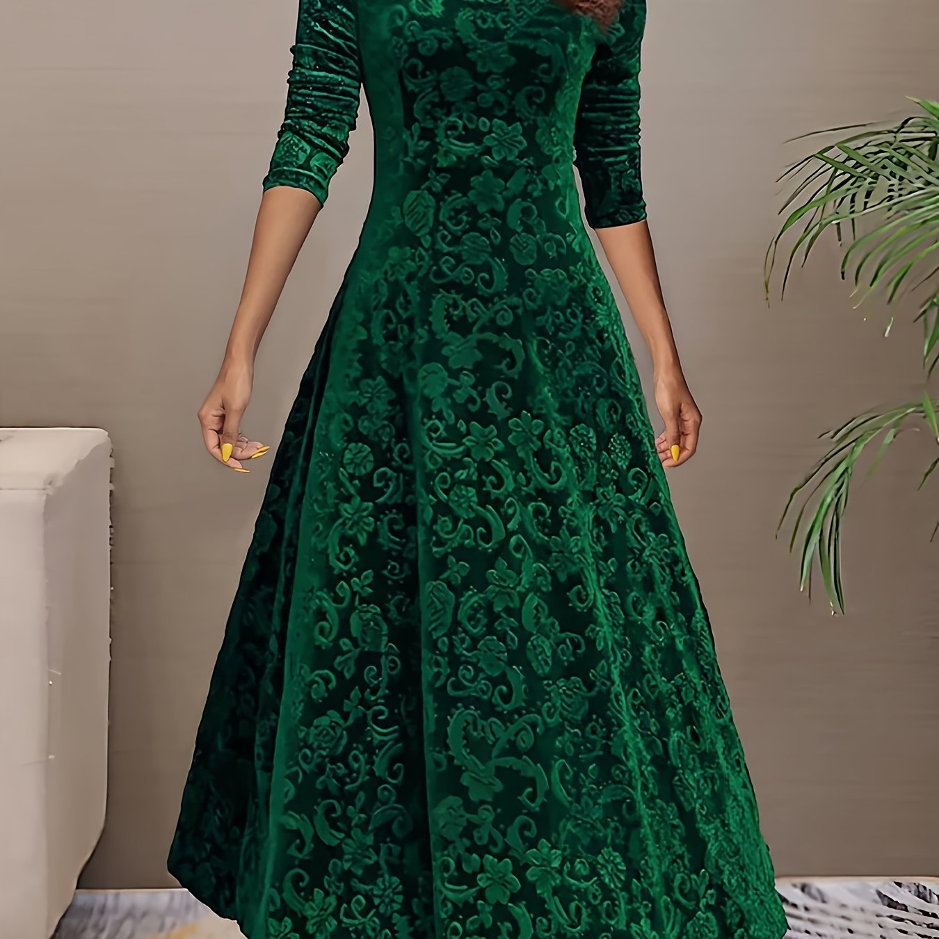 2025 Long Sleeve Velvet Jacquard Dress