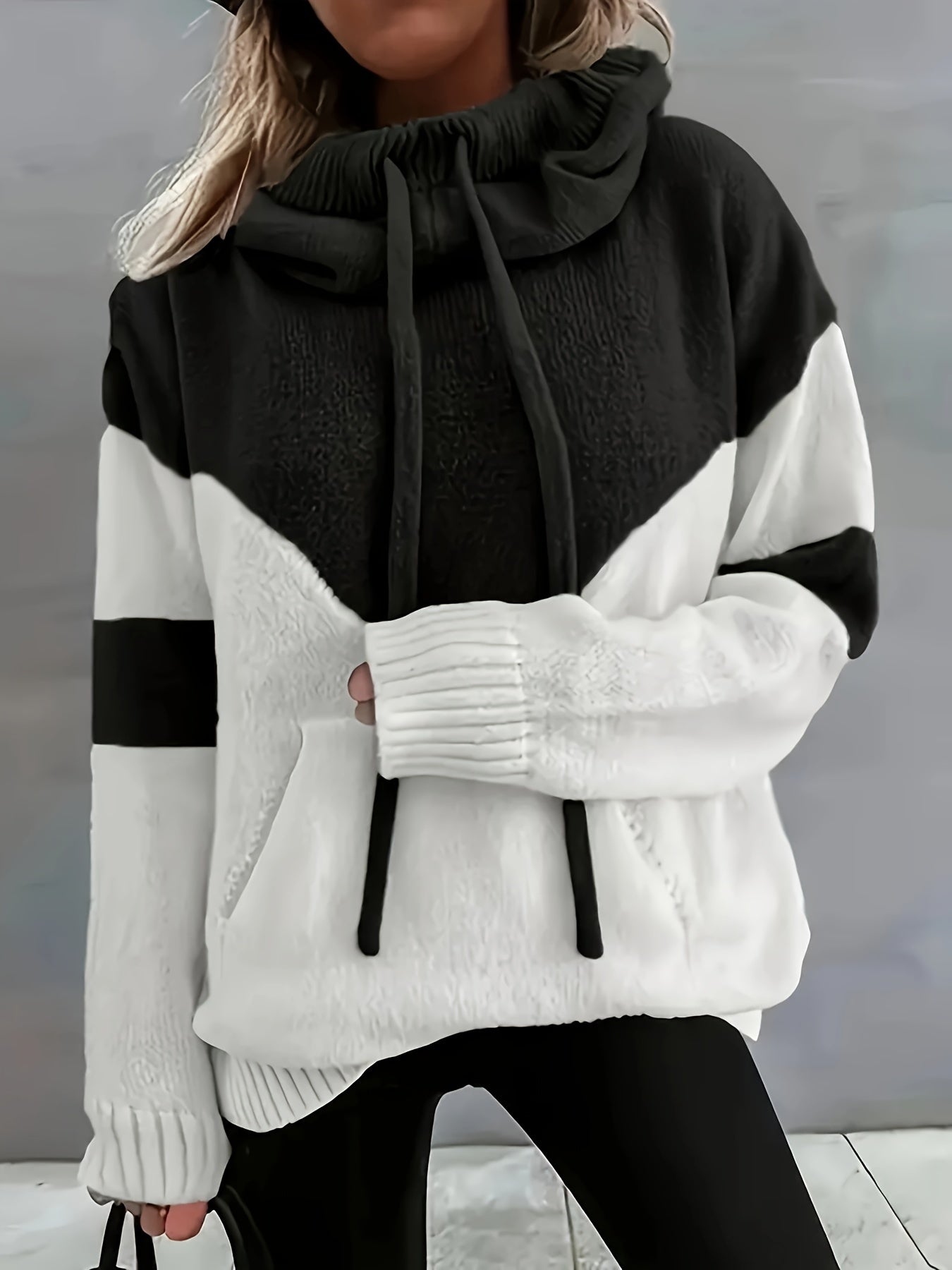 New Trendy Women'S Clothing Featuring Stylish And Elegant Designs, Including a Casual Patchwork Hoodie with Drawstring Pockets And a Color-Blocking Style for Warmth