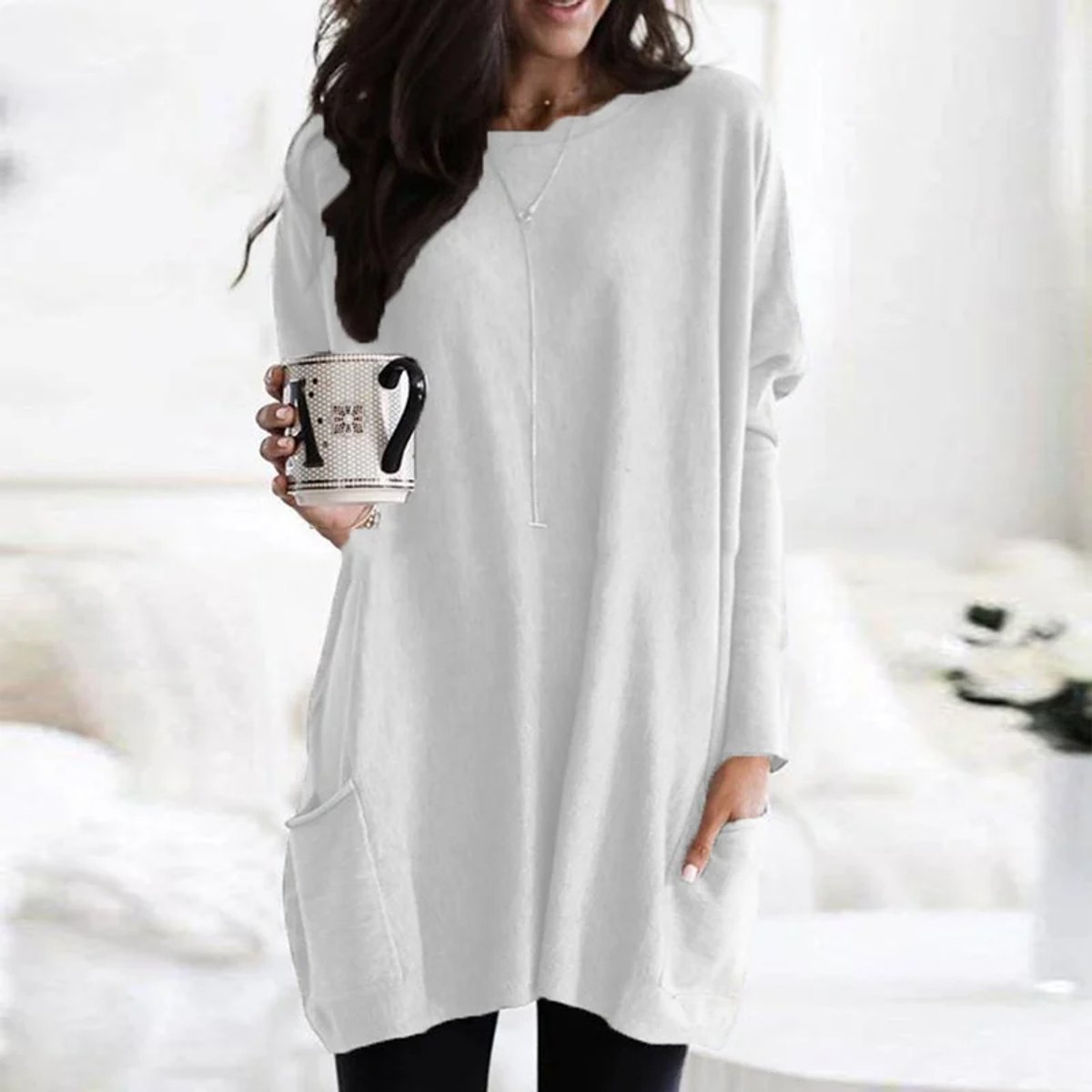 Comfortable Knit Tunic Top for Women with Round Neck Long Sleeve Oversized Pocket Relaxed Style