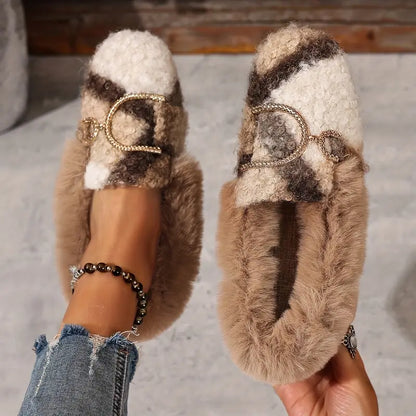 Comfortable Beige Slippers for Women with Faux Fur Bow Detail Cushioned Slip On House Shoes