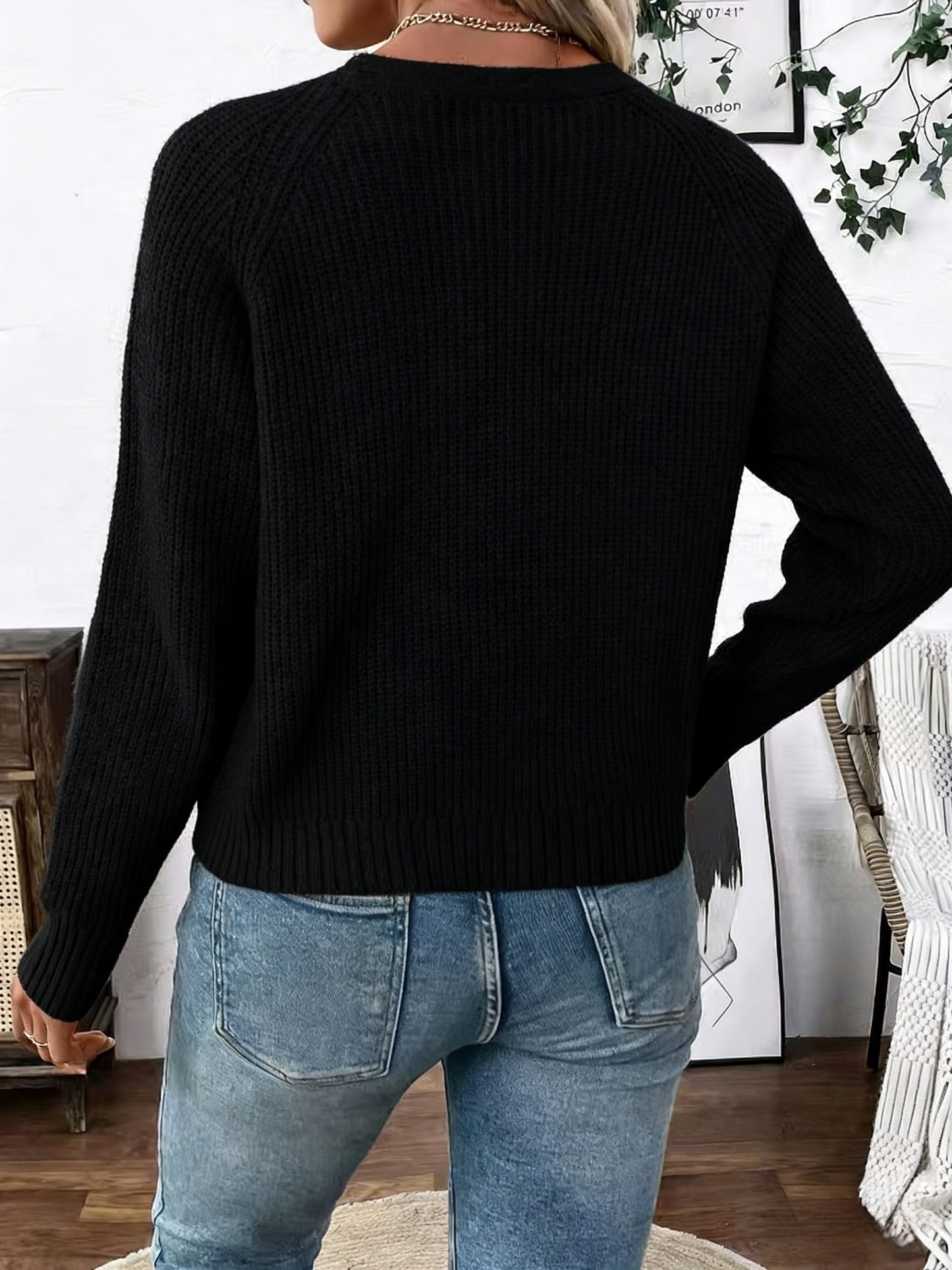 Comfortable Ribbed Knit Cardigan for Women with V Neck Long Sleeve Button Front Relaxed Cropped Style