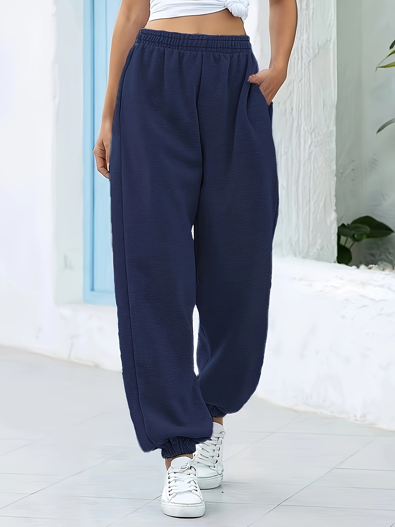 Effortless Jogger Pants for Women with High Waist Pocket Cuffed Hem Relaxed Casual Style
