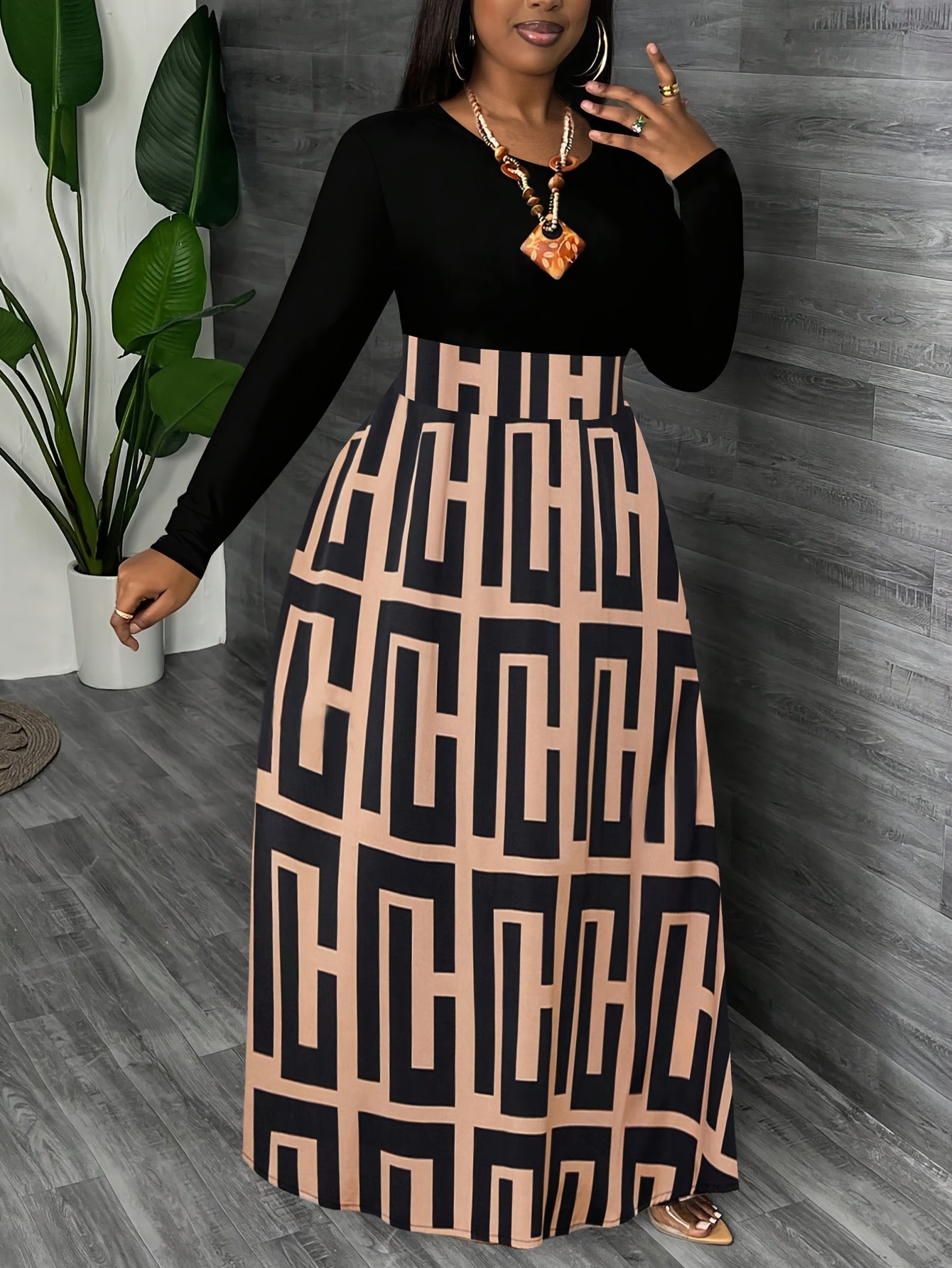 Plus Size, Fashionable Floral Embellished Round Neck Long Sleeve Color-Block Elegant Maxi Dress