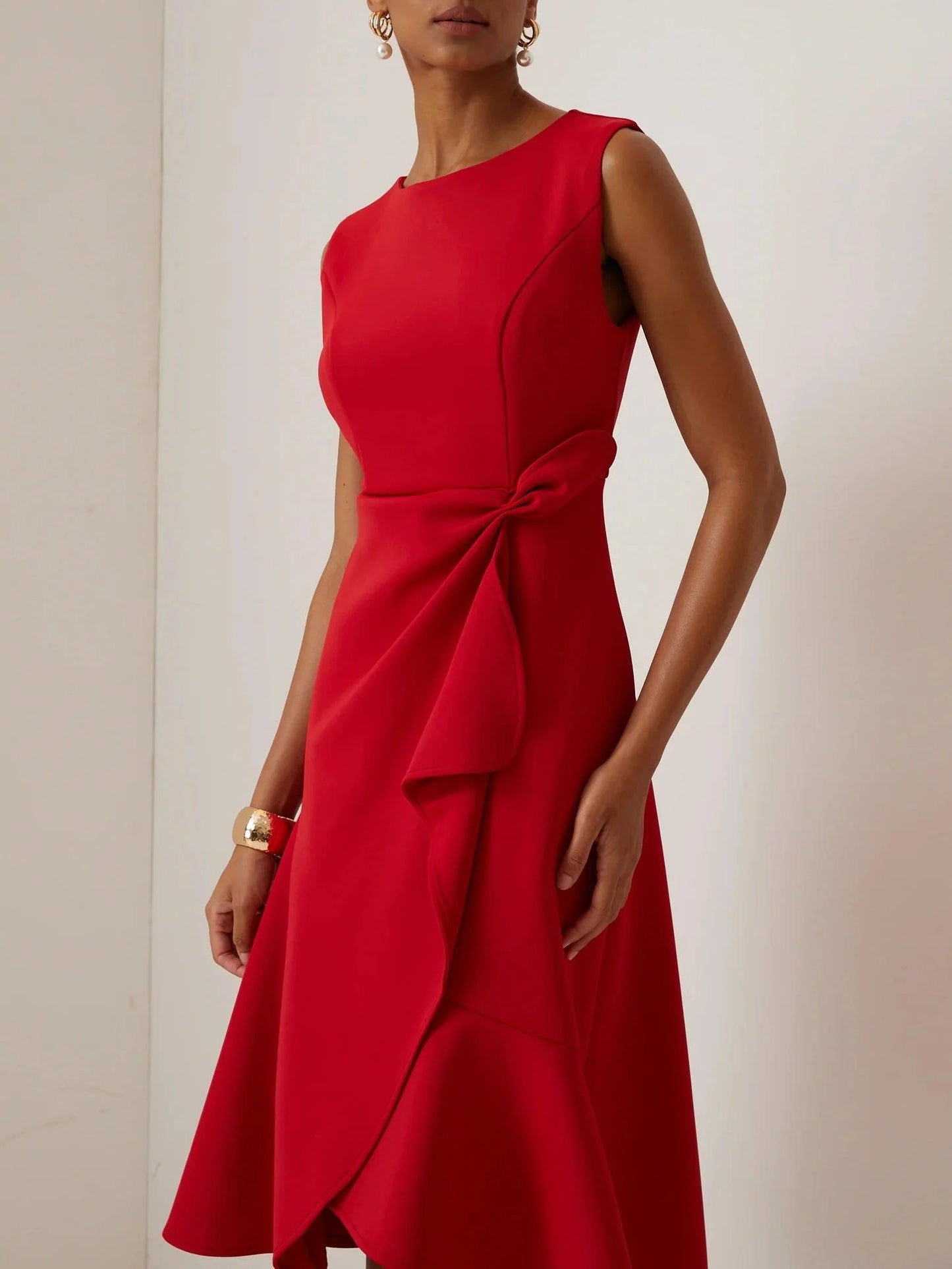 Elegant Draped Midi Dress for Women with Boat Neck Sleeveless Asymmetric Ruffle Hem Cocktail Style
