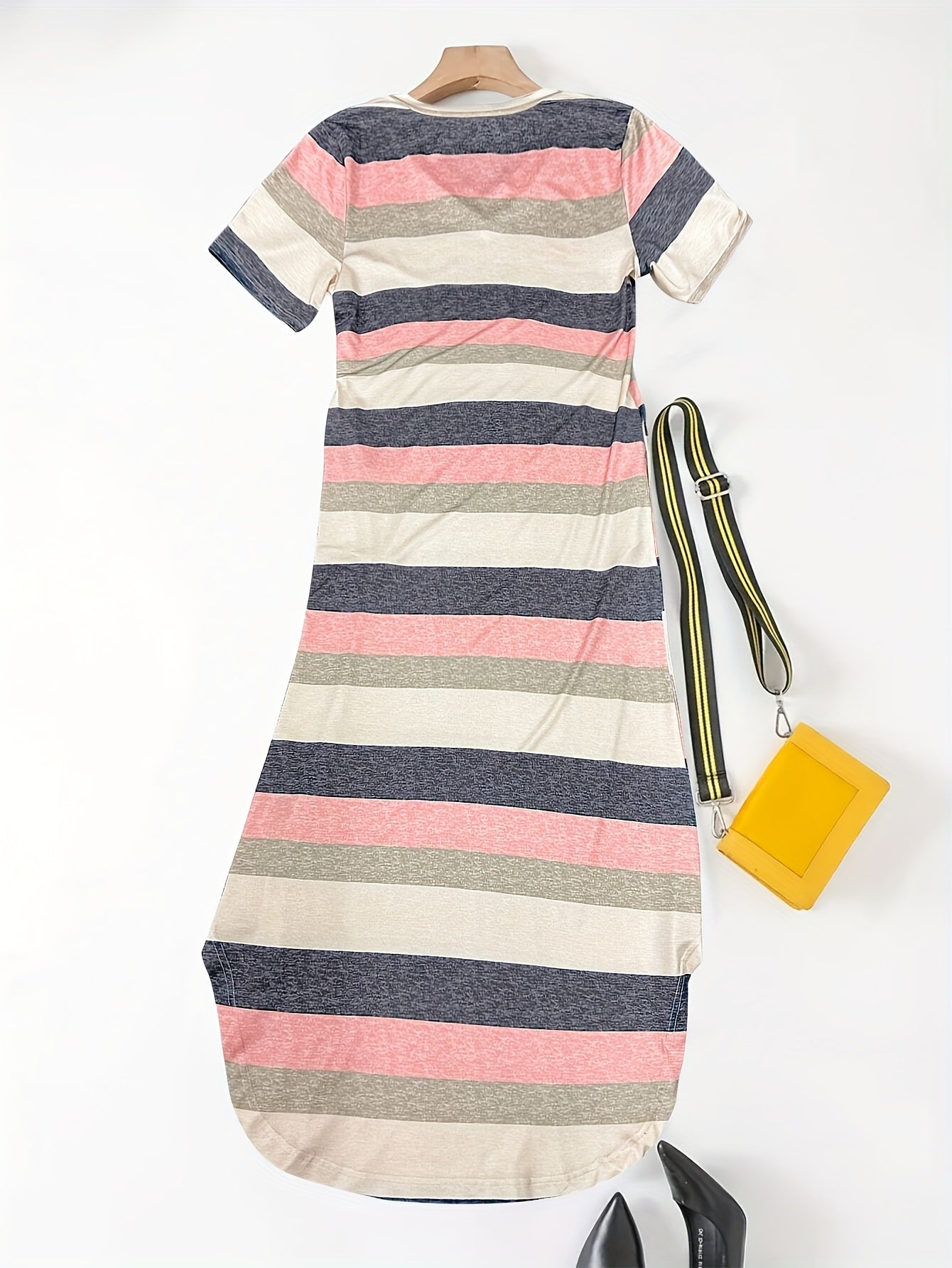 Effortless Striped Maxi Dress for Women with V Neck Short Sleeve Side Slit Relaxed Style