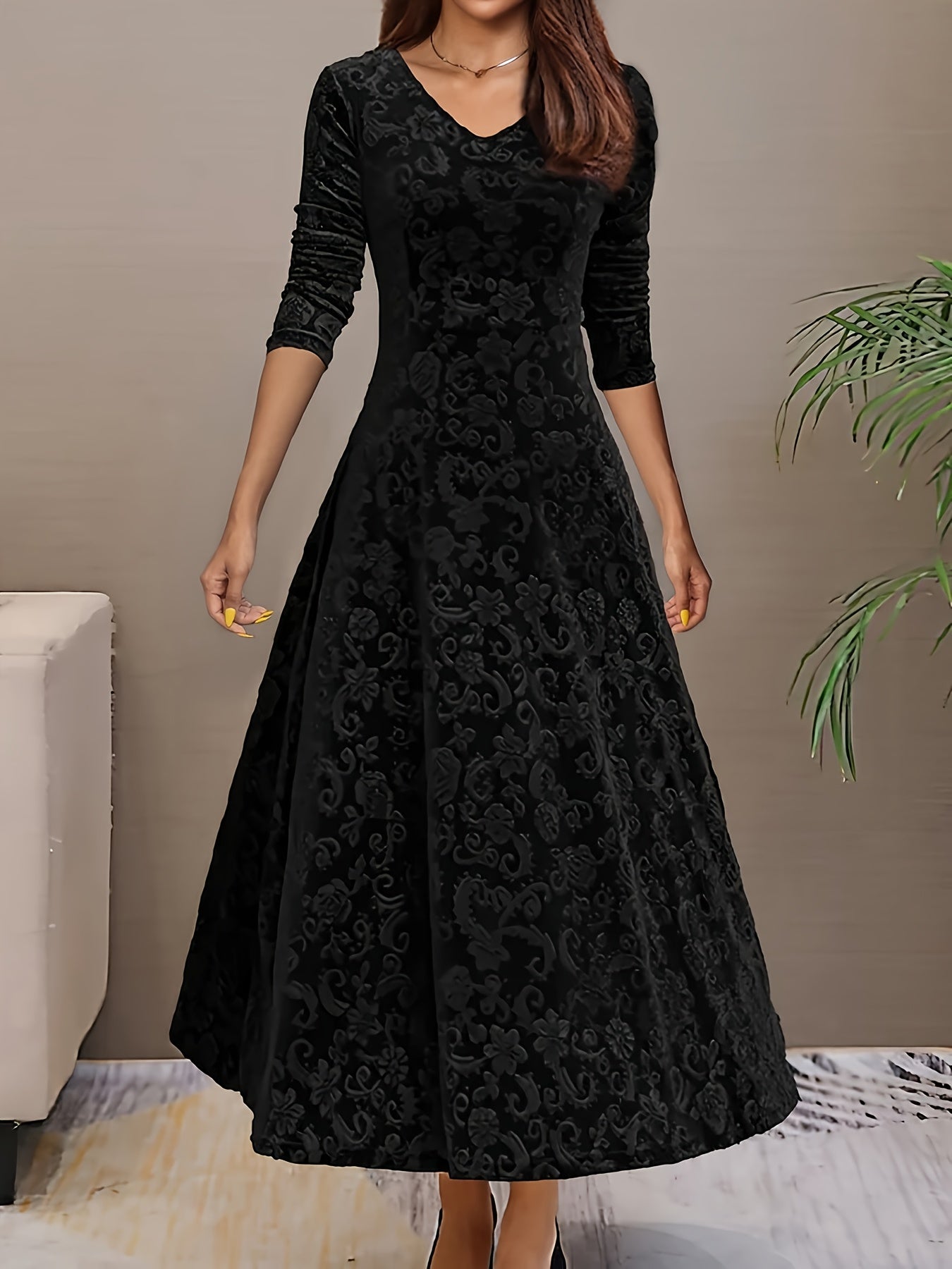 2025 Long Sleeve Velvet Jacquard Dress