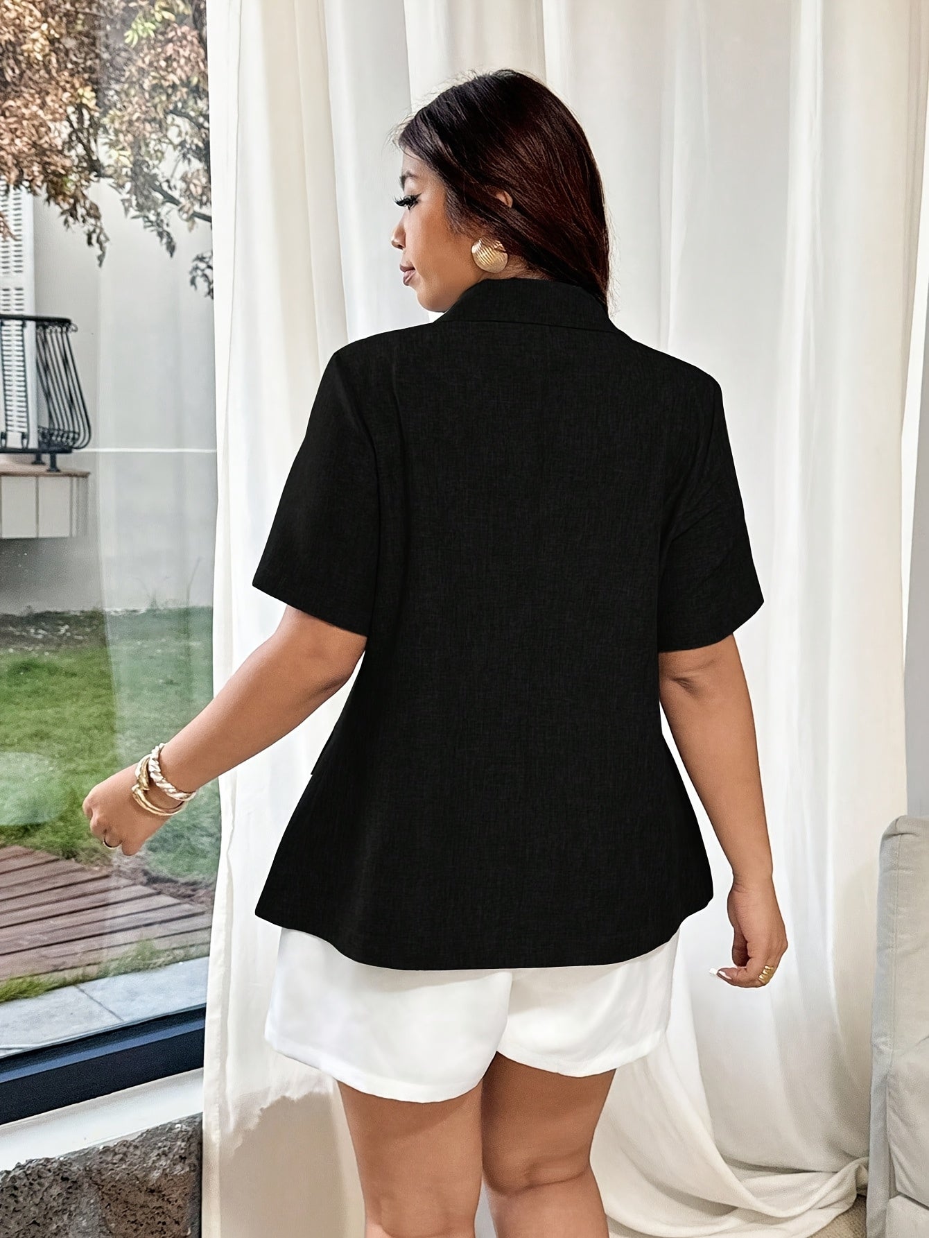 Effortless Linen Blazer for Women with Lapel Collar Short Sleeve Button Front Flap Pocket Casual Style