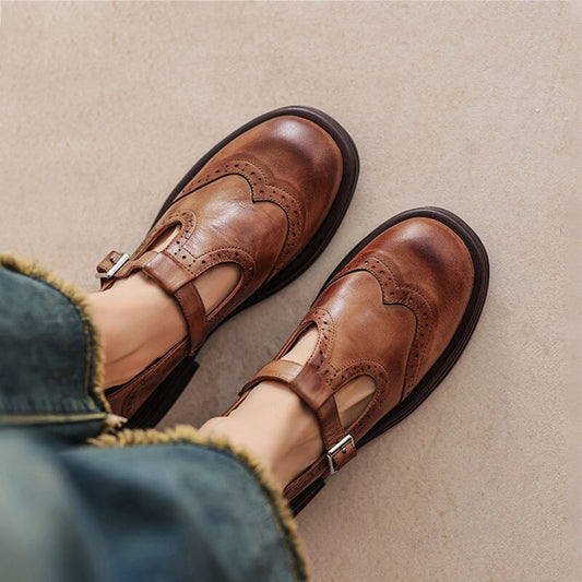 Elegant Leather Brogue Mary Jane Shoes for Women with T Strap Buckle Wingtip Platform Vintage Style